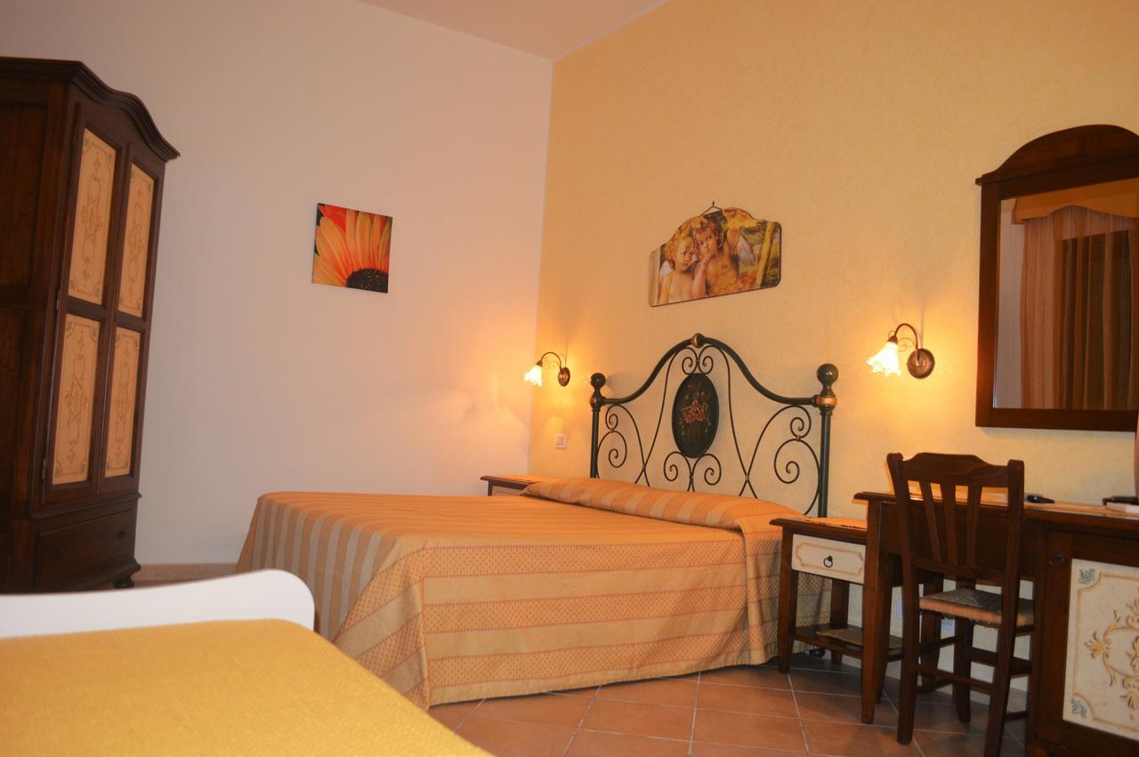 Dreibettzimmer